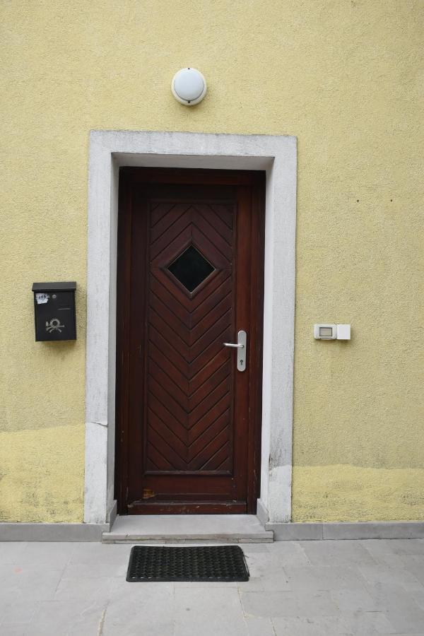 Small House In Vipava Valley Zewnętrze zdjęcie
